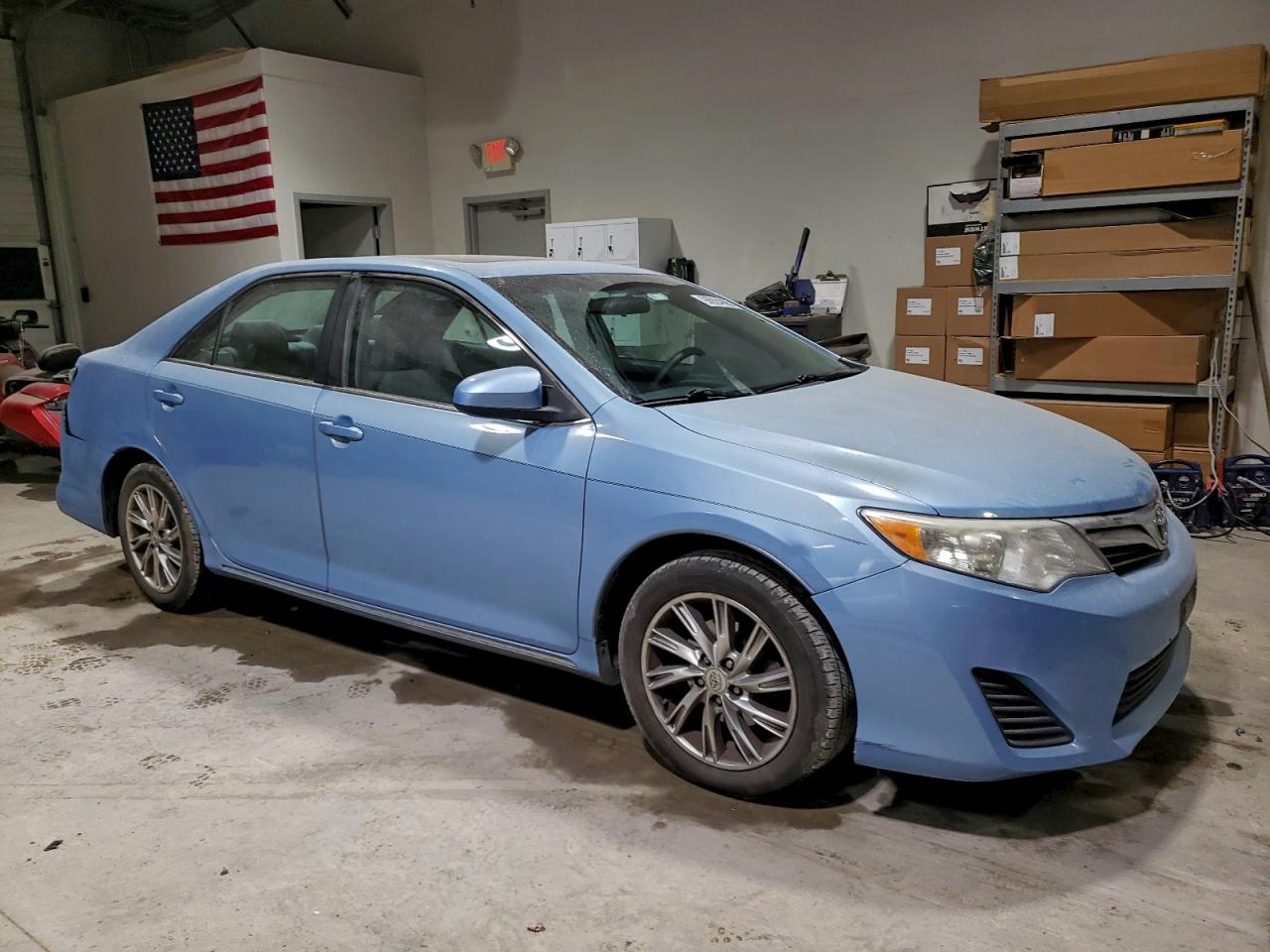 2012 TOYOTA CAMRY BASE photo 4