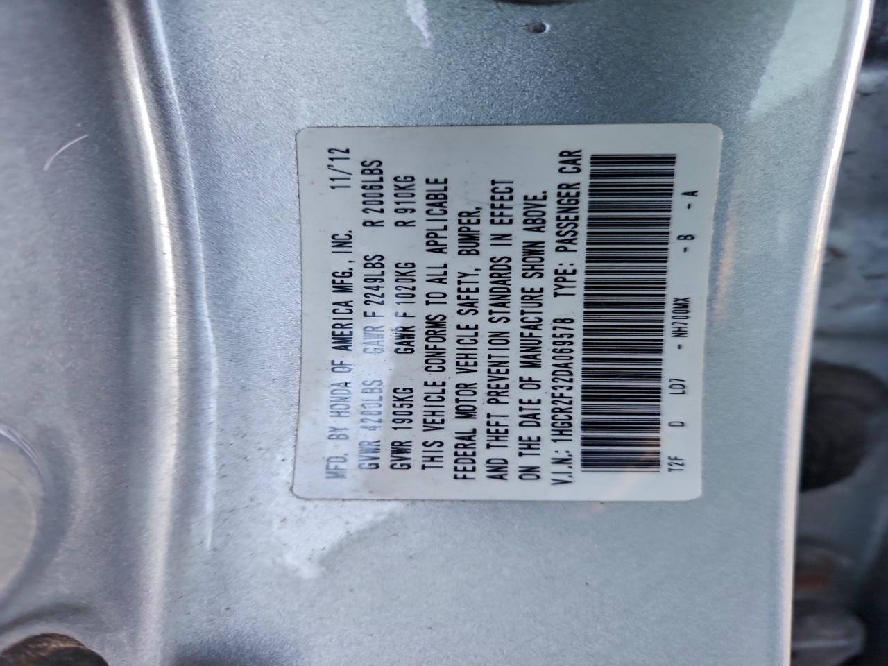 2013 HONDA ACCORD LX photo 13
