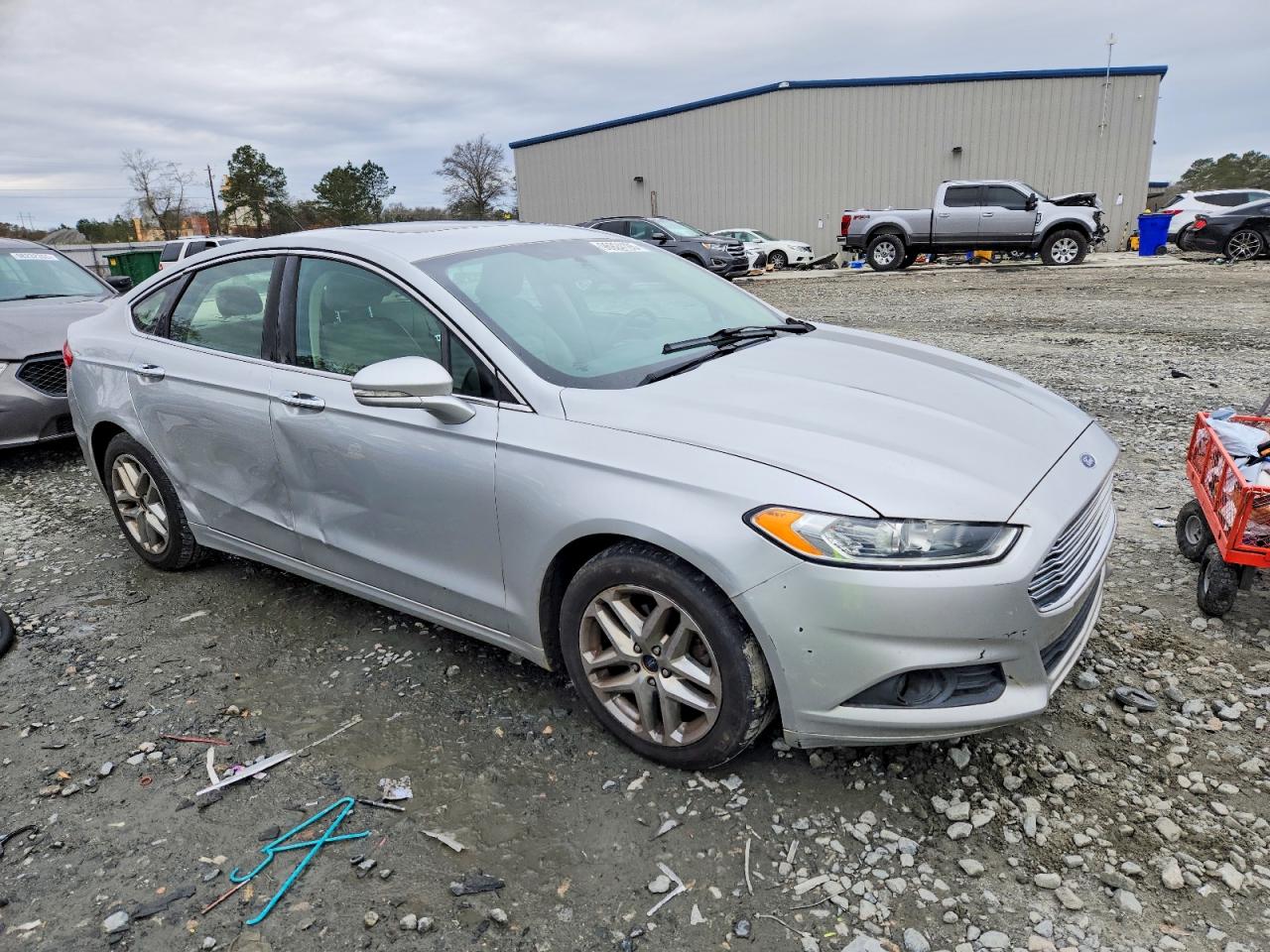 2016 FORD FUSION SE photo 4