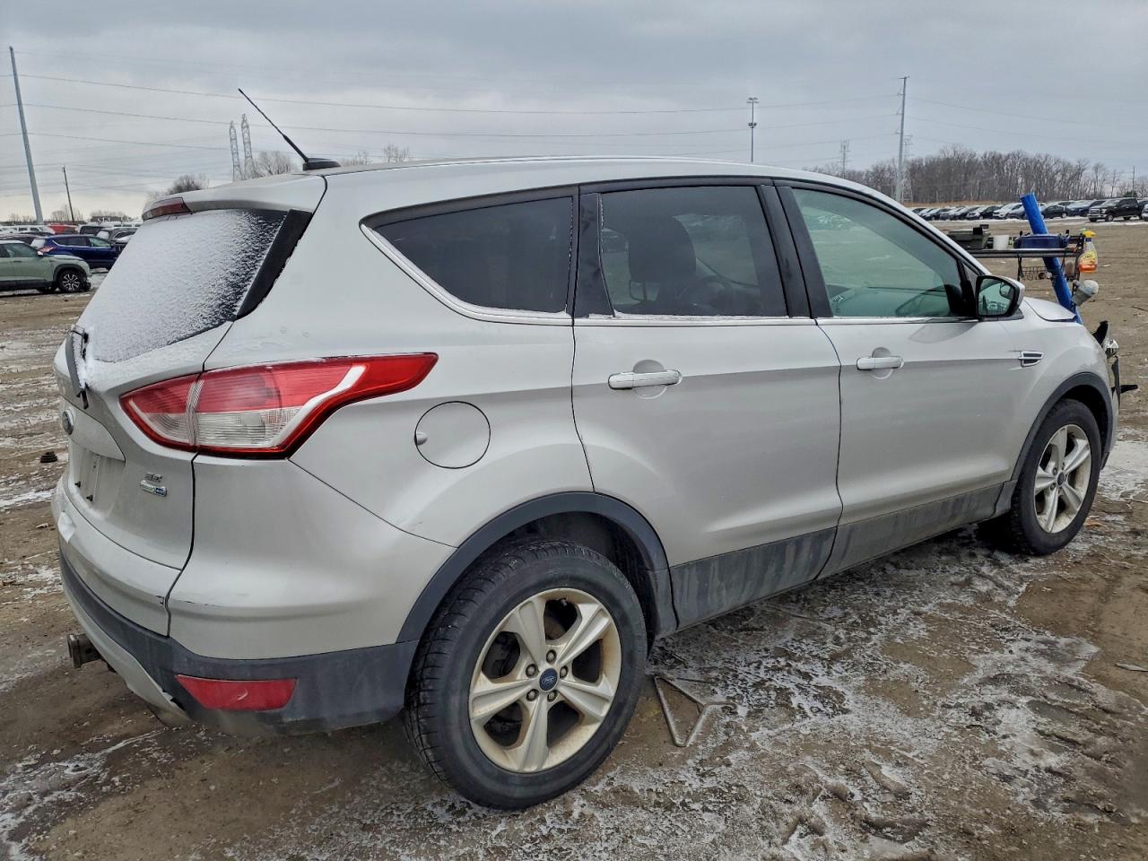 2015 FORD ESCAPE SE photo 3