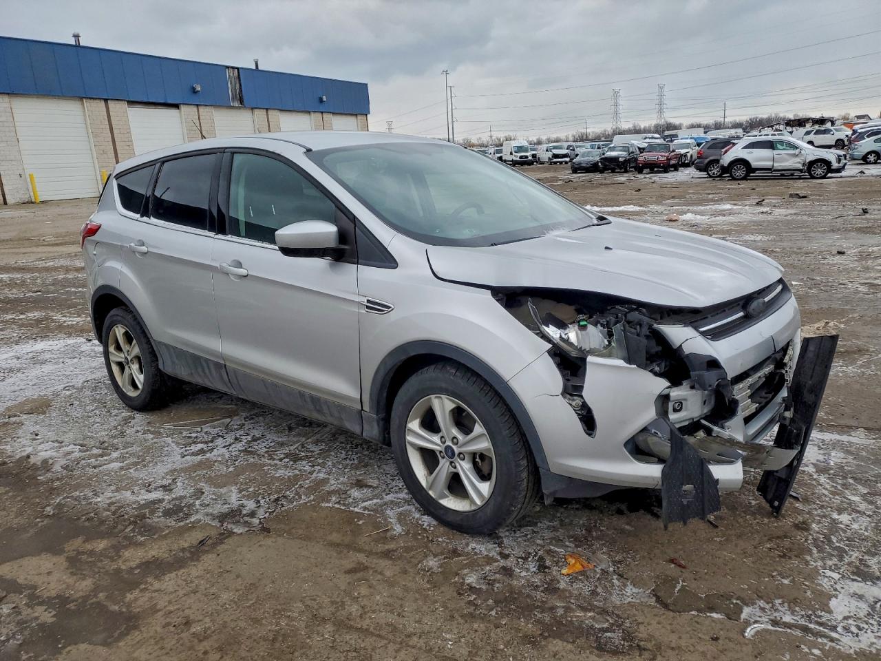 2015 FORD ESCAPE SE photo 4