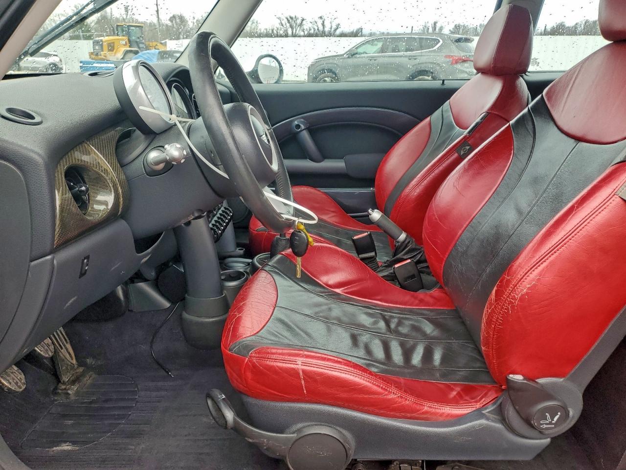 2004 MINI COOPER S photo 7