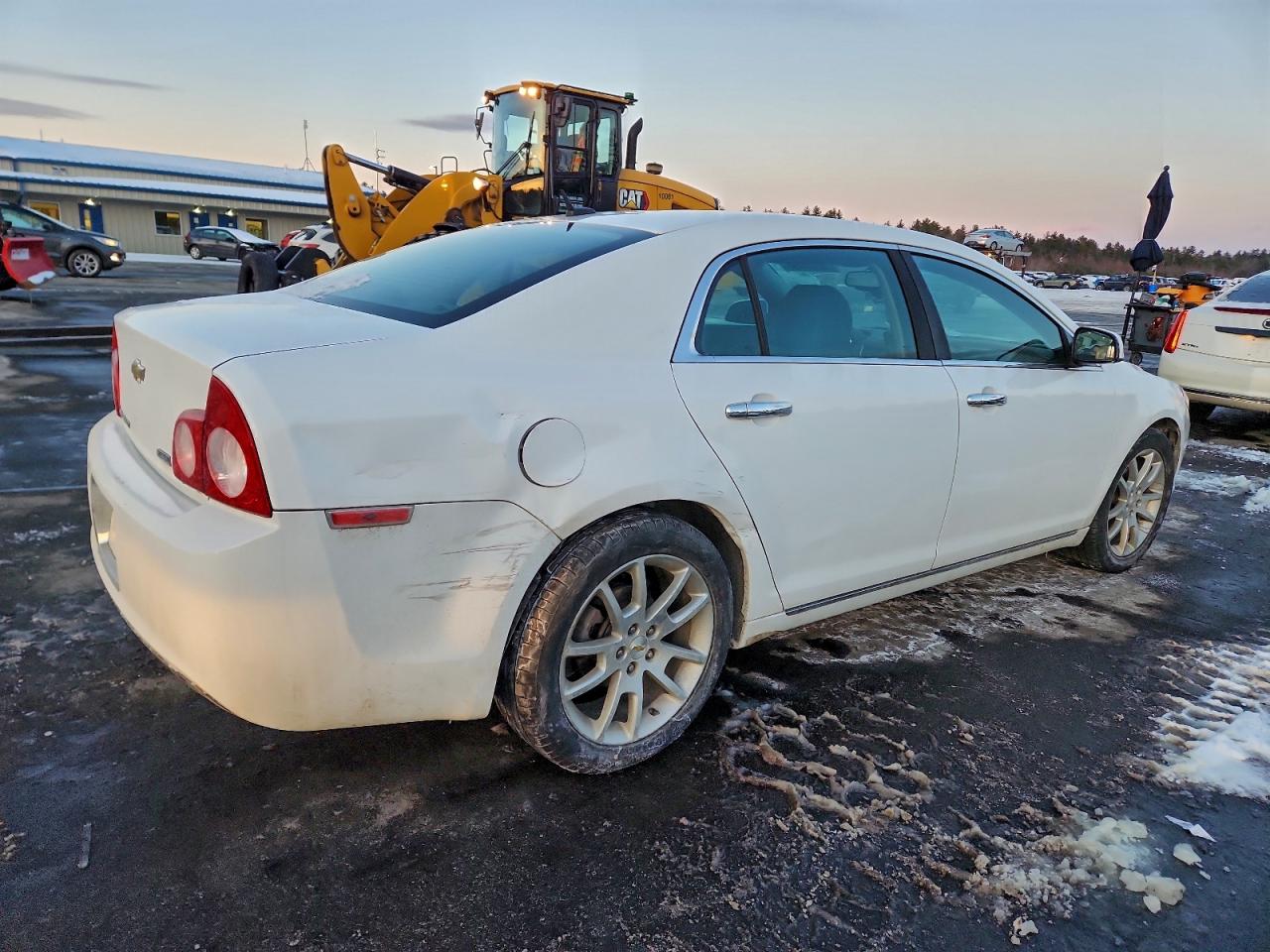 2011 CHEVROLET MALIBU LTZ photo 3