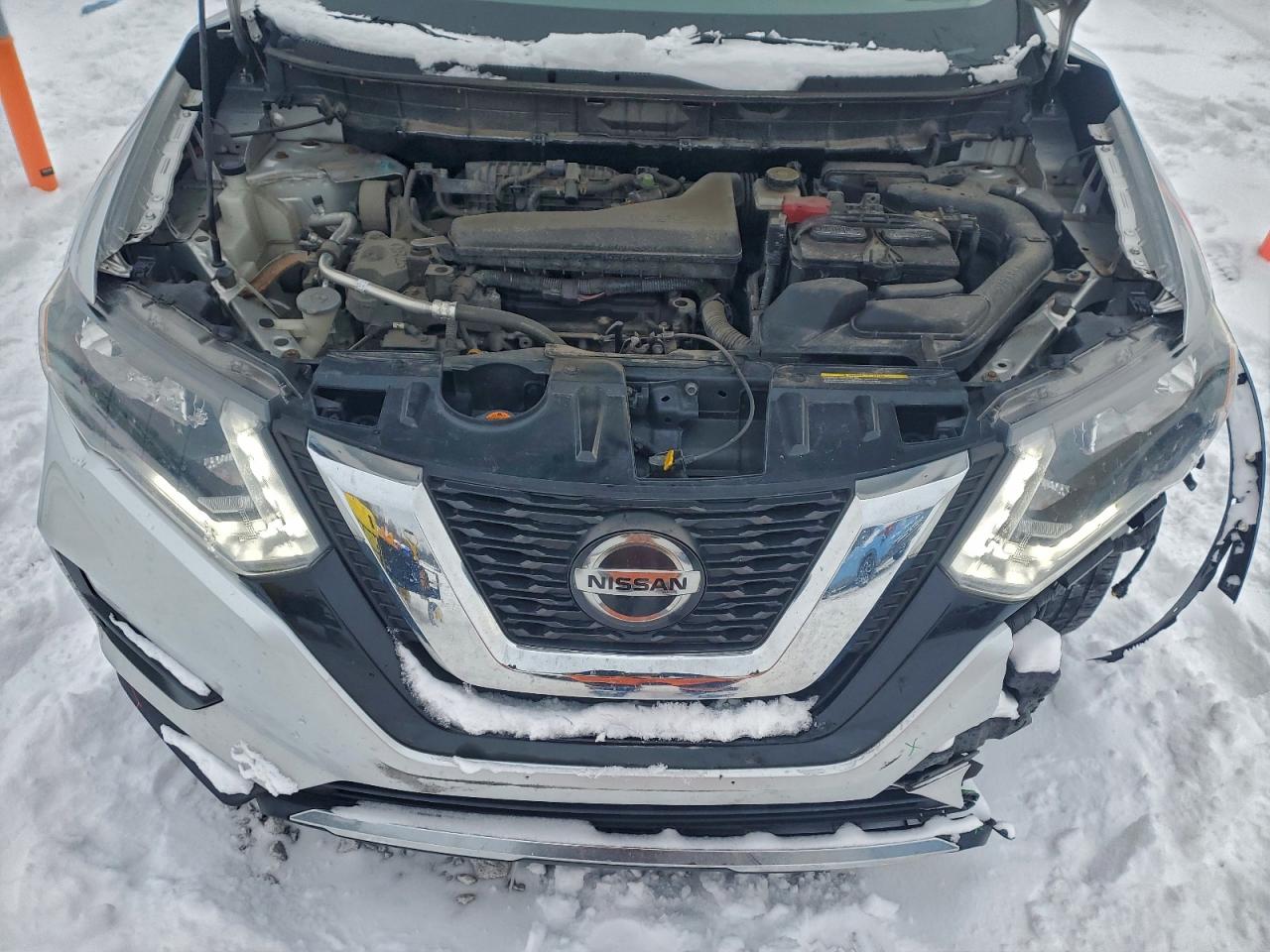 2018 NISSAN ROGUE S photo 12