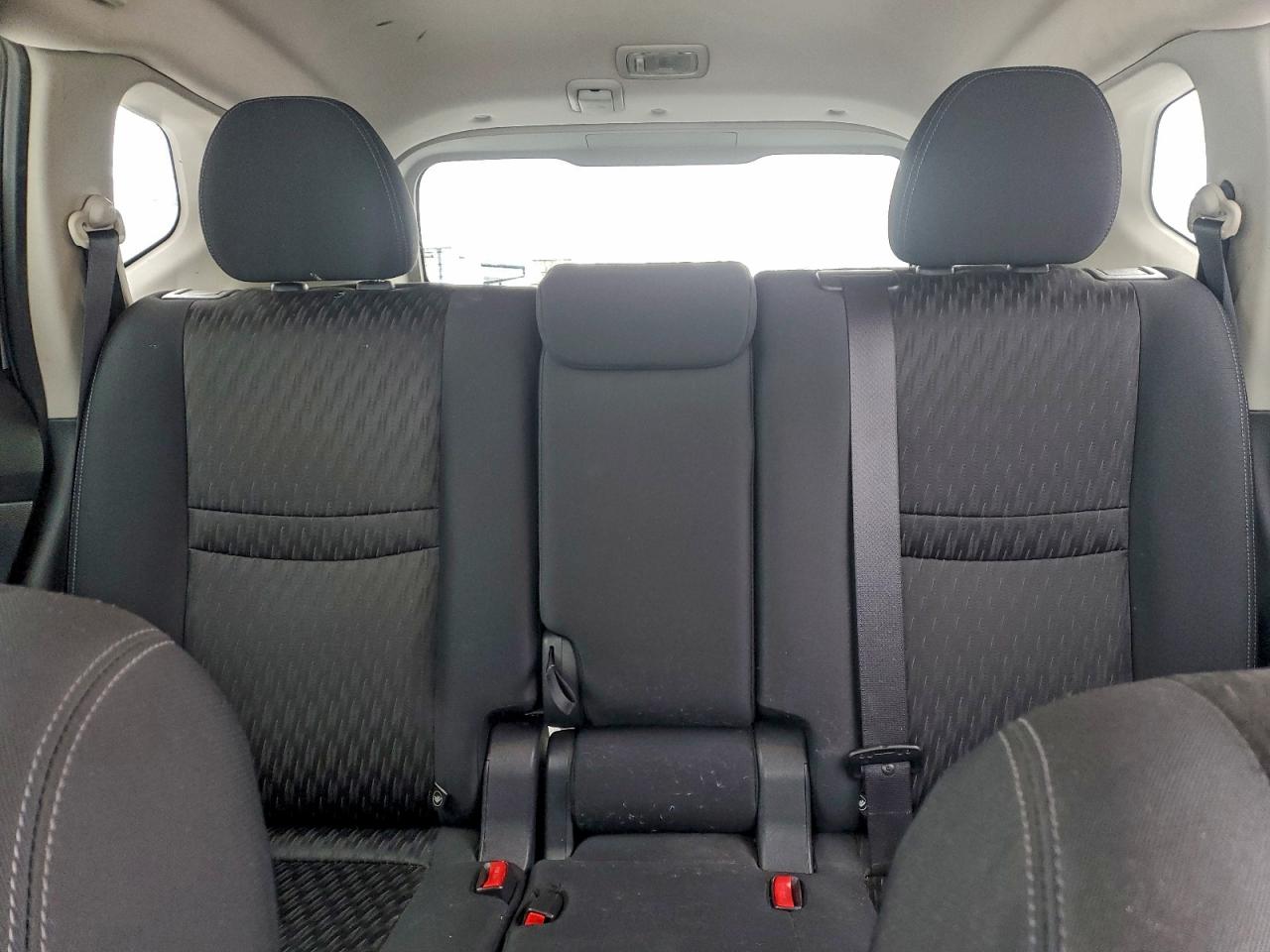 2018 NISSAN ROGUE S photo 10