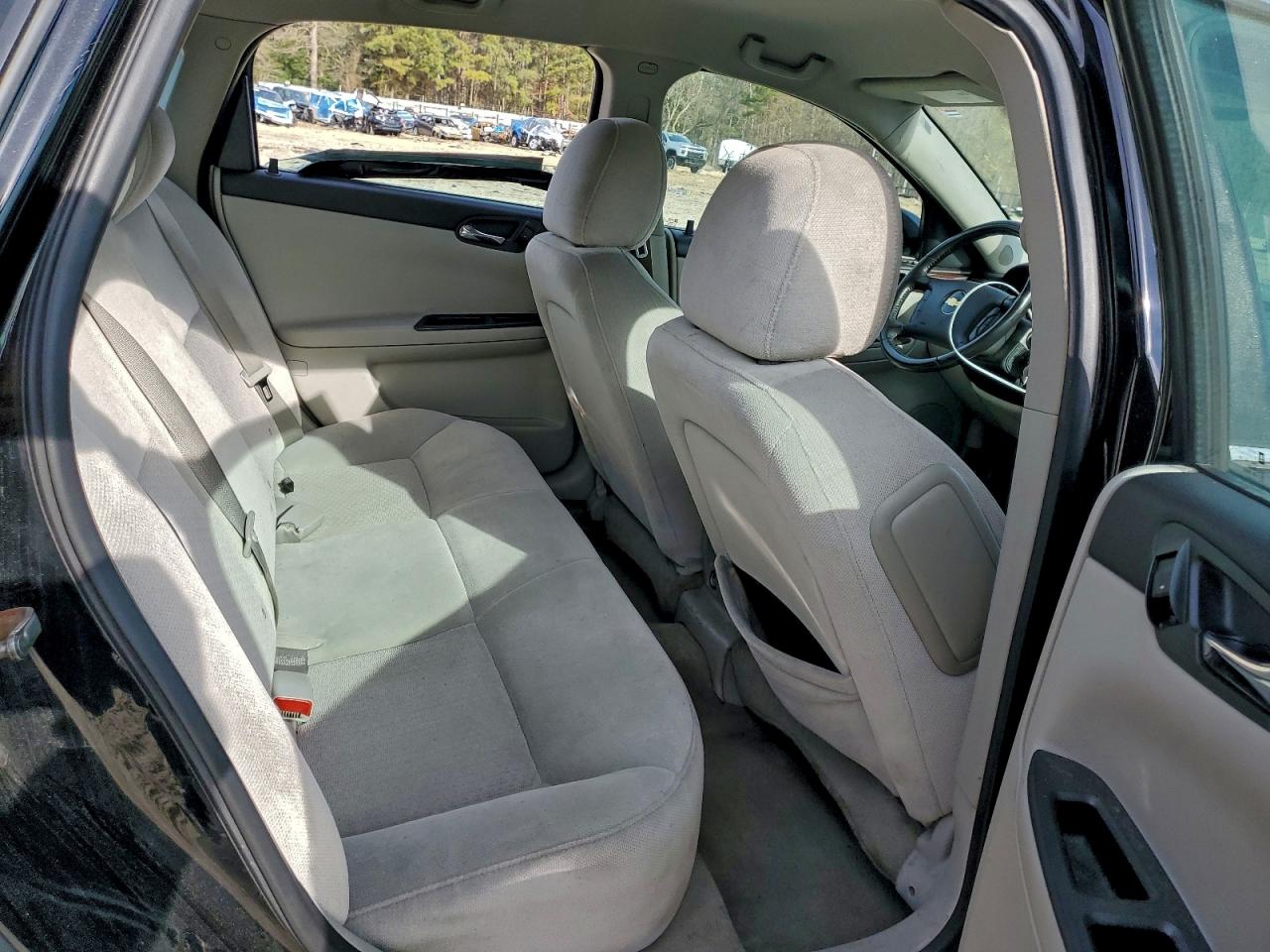2010 CHEVROLET IMPALA LT photo 10