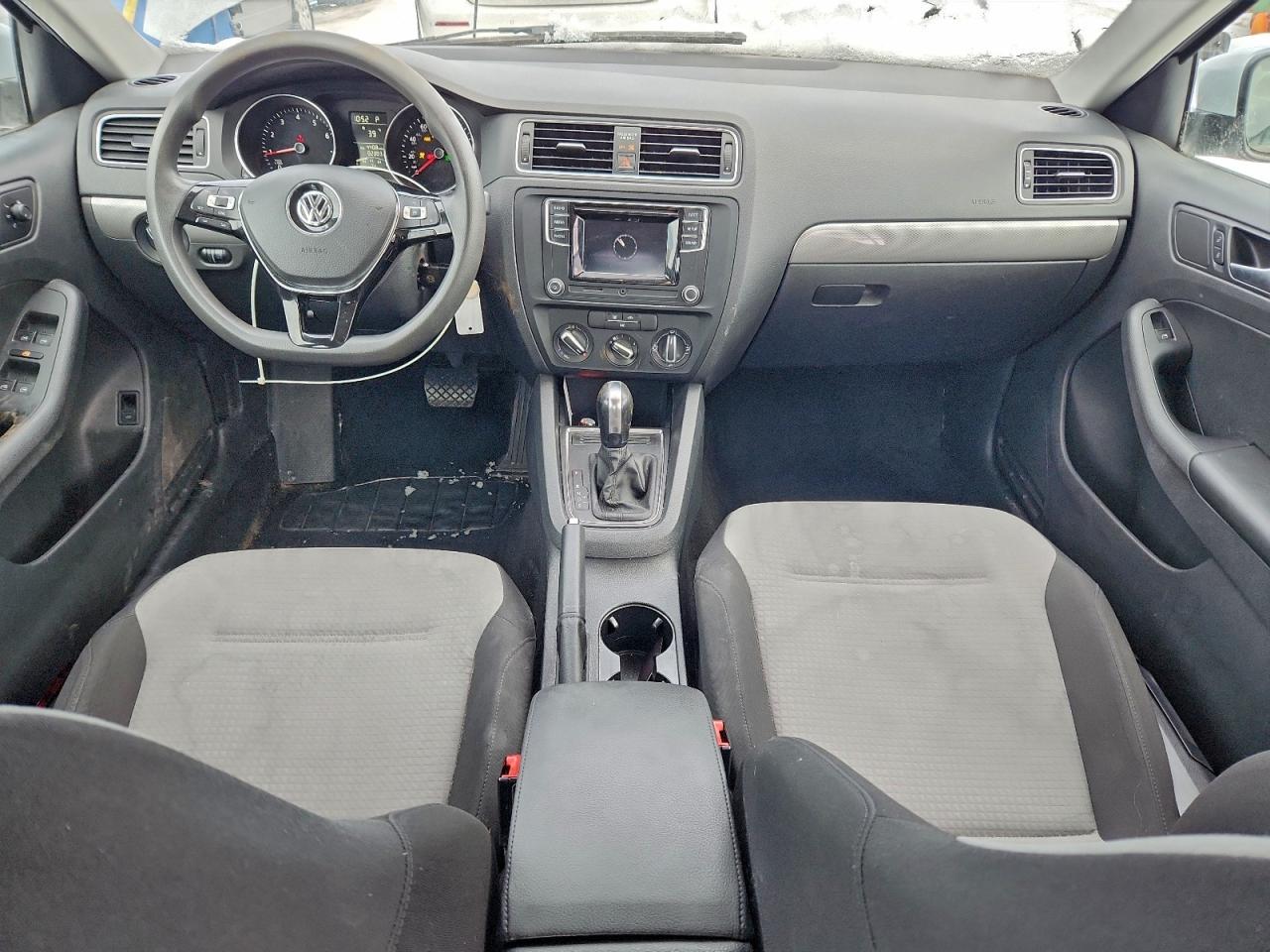 2018 VOLKSWAGEN JETTA S photo 8