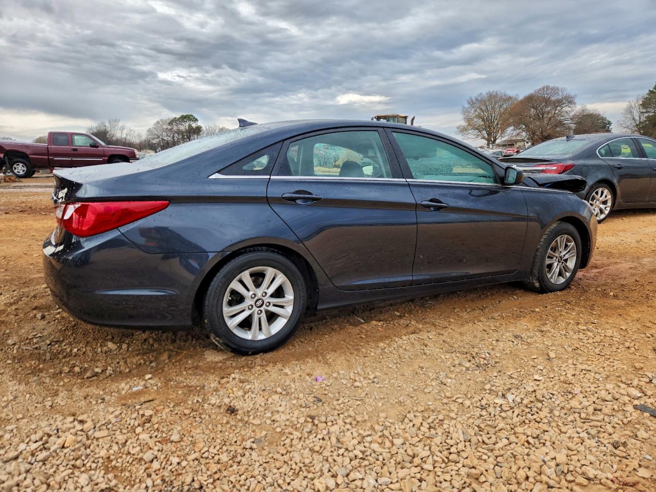2013 HYUNDAI SONATA GLS photo 3