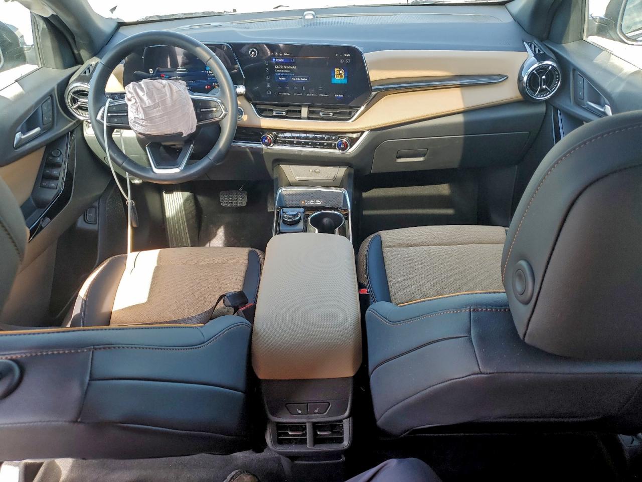 2026 CHEVROLET EQUINOX ACTIV photo 8