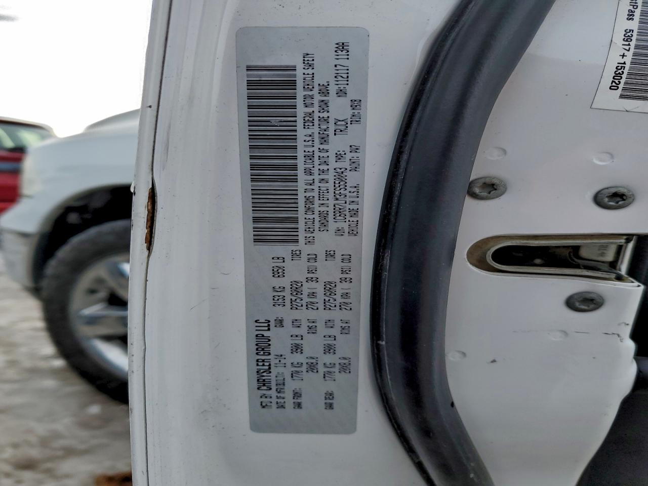 2015 RAM 1500 SLT photo 23