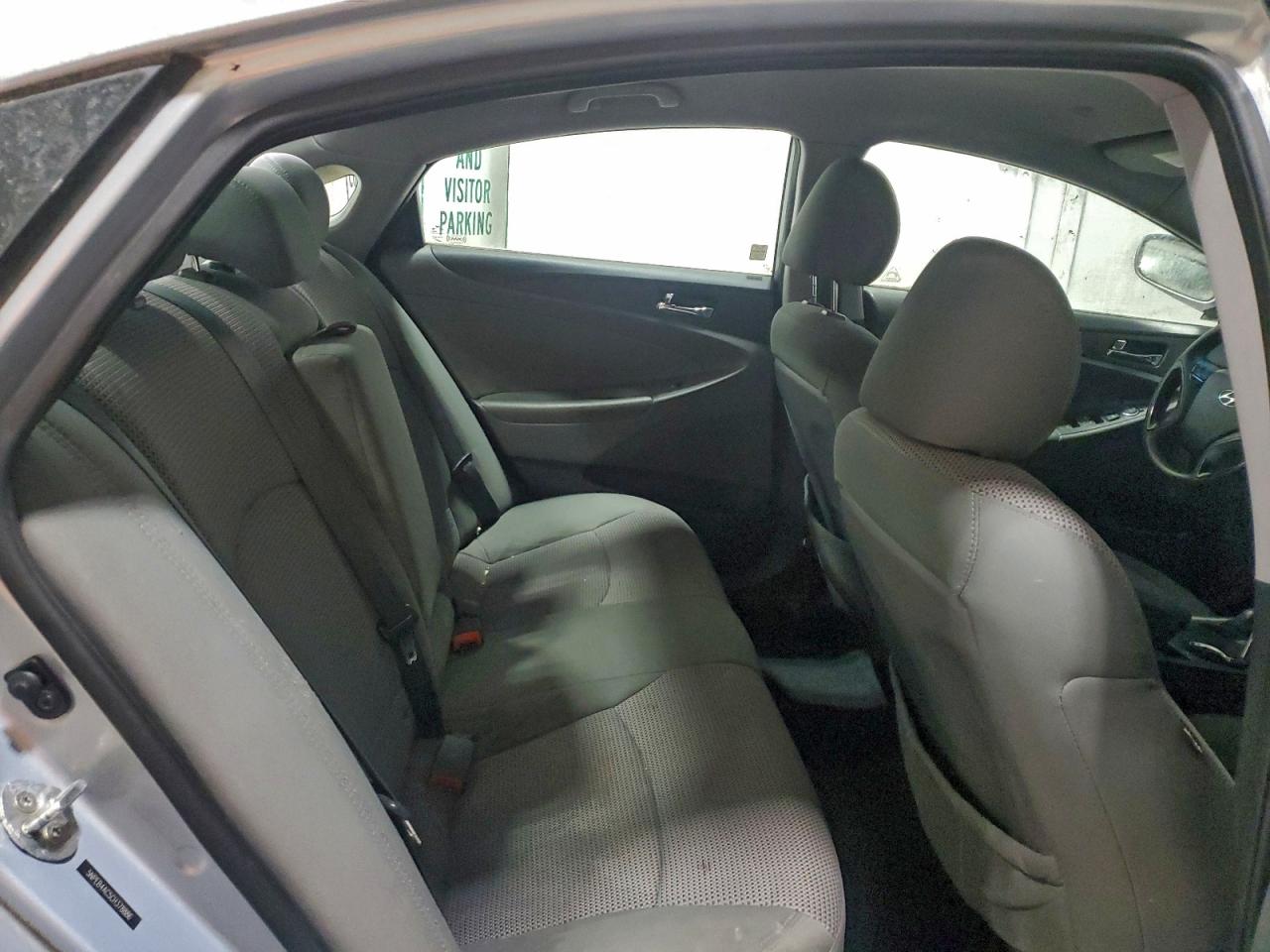 2012 HYUNDAI SONATA GLS photo 11