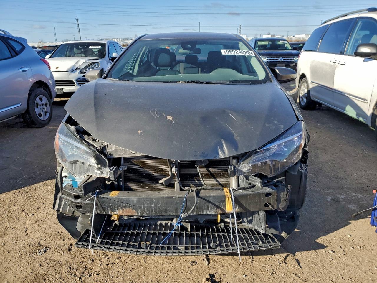 2018 TOYOTA COROLLA L photo 5