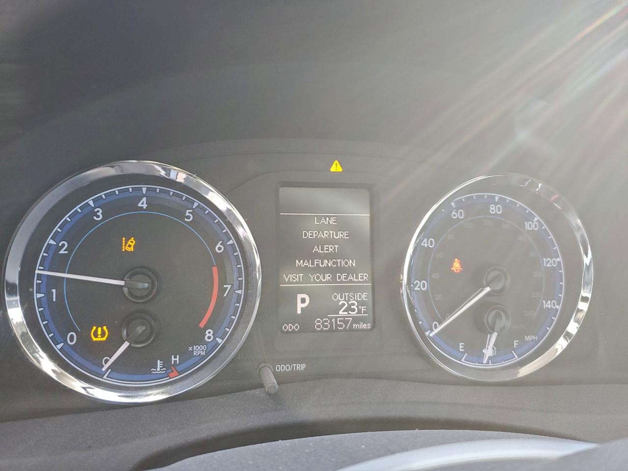 2018 TOYOTA COROLLA L photo 9