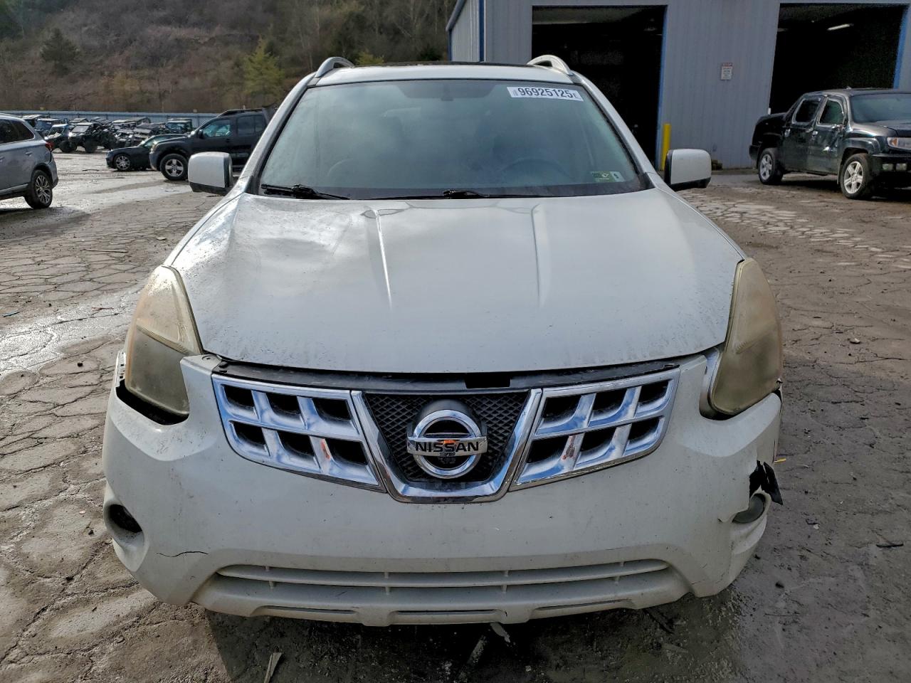 2013 NISSAN ROGUE S photo 5