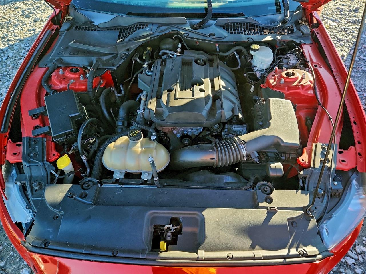 2016 FORD MUSTANG photo 11