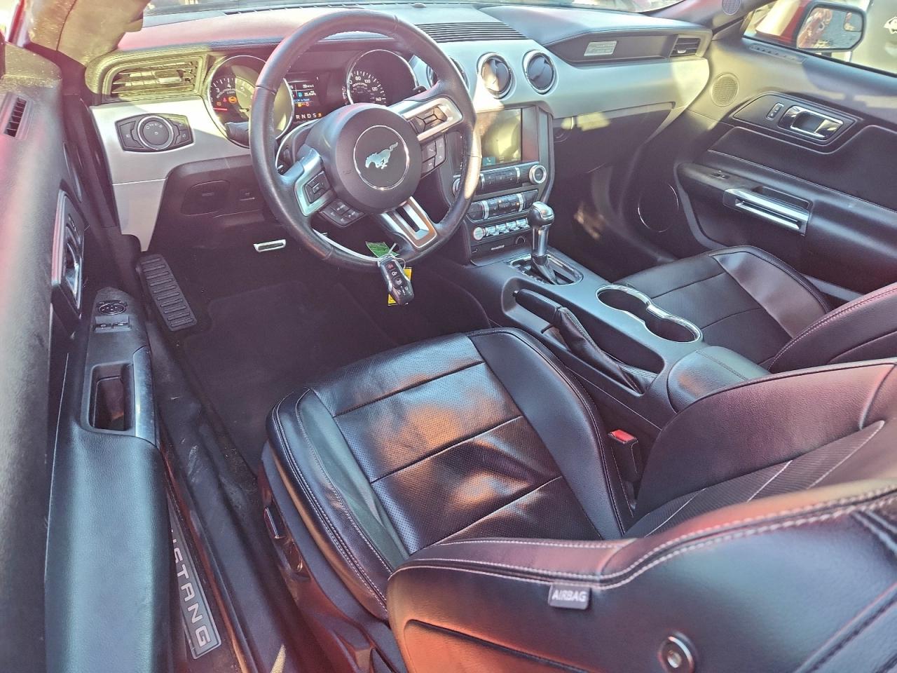 2016 FORD MUSTANG photo 8
