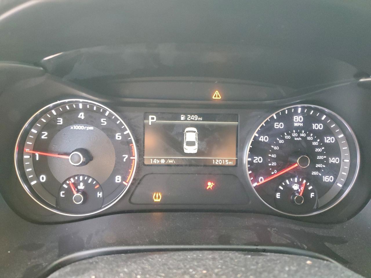 2024 KIA FORTE GT LINE photo 9