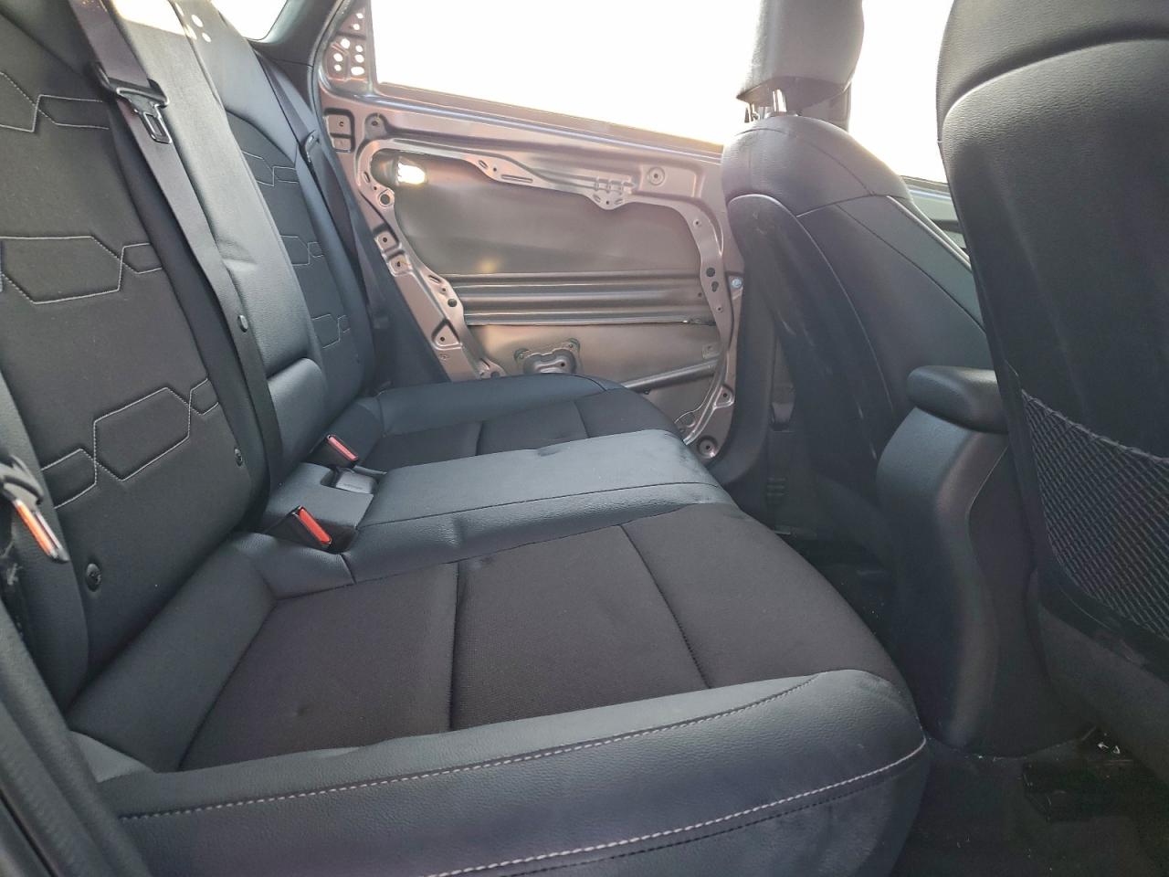2024 KIA FORTE GT LINE photo 10