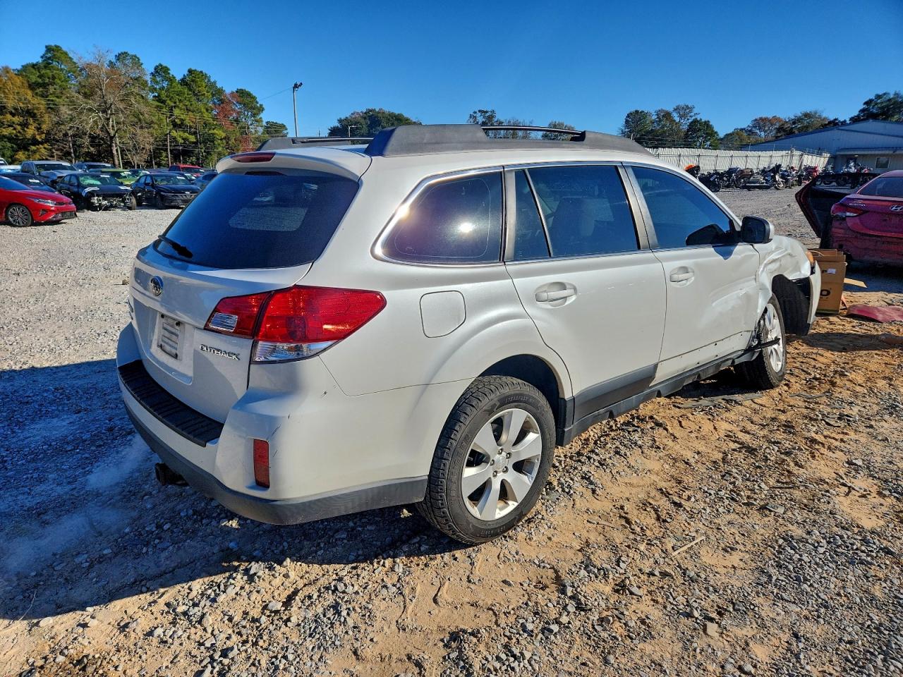 2012 SUBARU OUTBACK 2.5I photo 3
