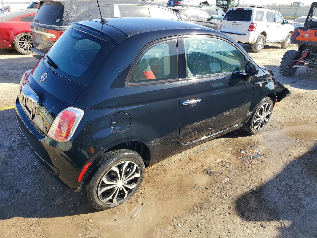 2014 FIAT 500 POP photo 3