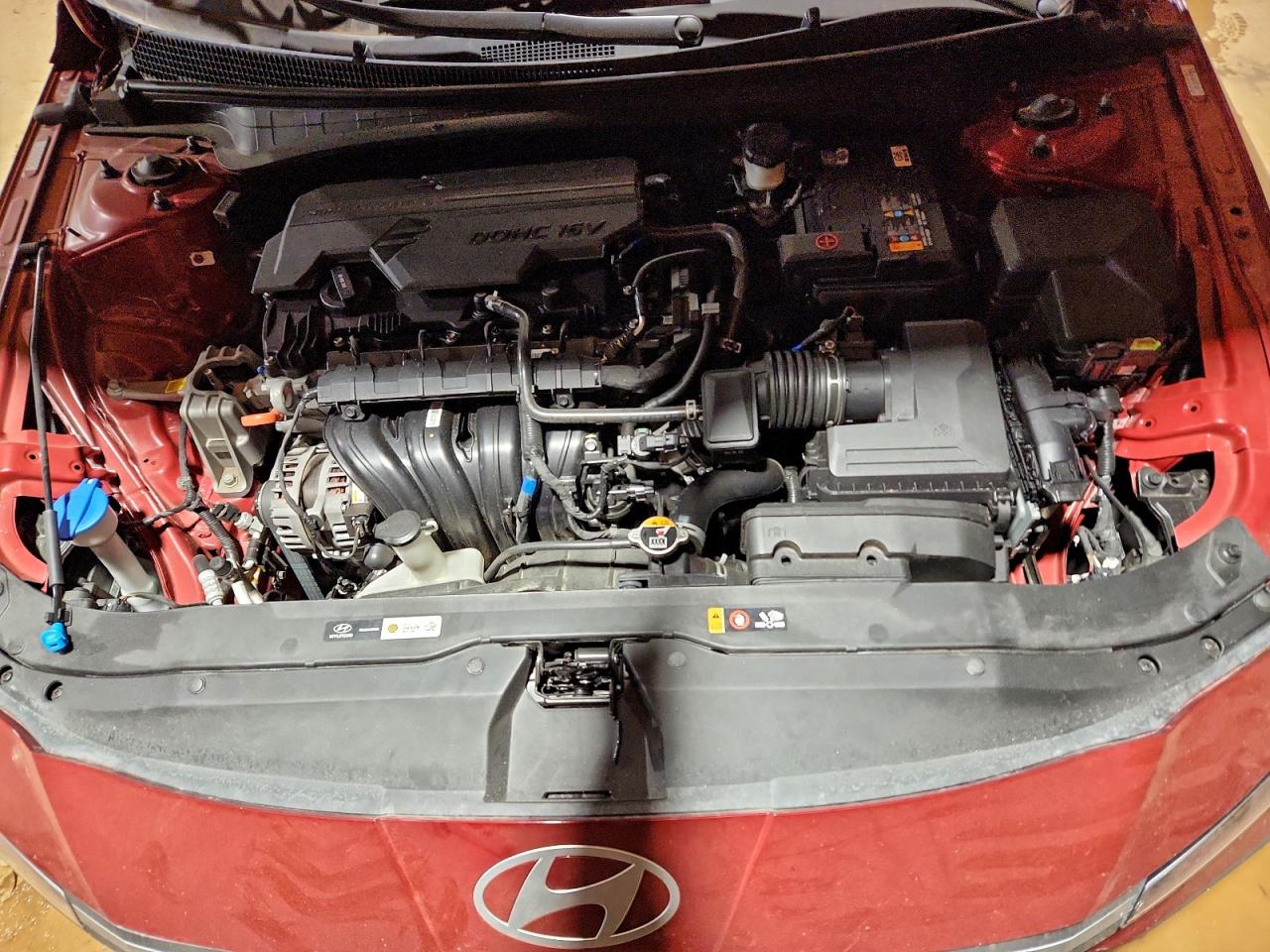 2024 HYUNDAI ELANTRA SEL photo 11