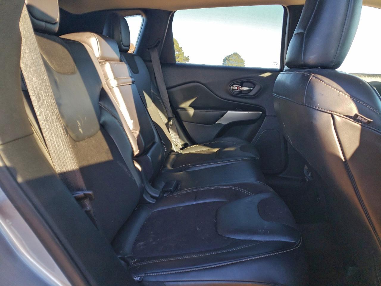 2018 JEEP CHEROKEE LATITUDE PLUS photo 11