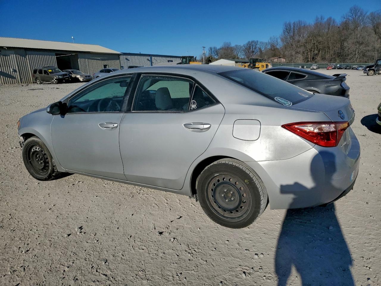 2019 TOYOTA COROLLA L photo 2