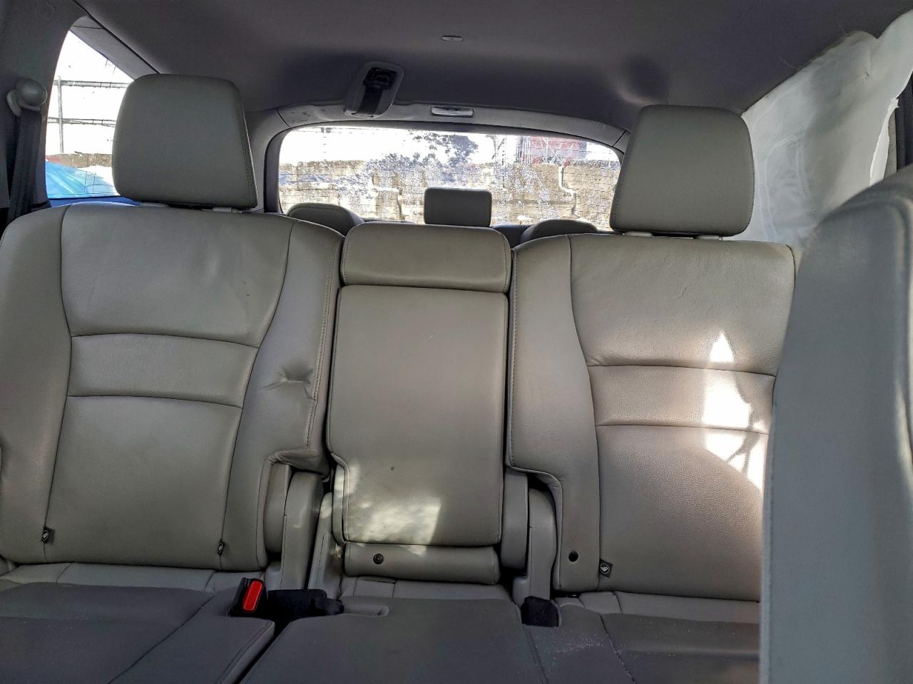 2016 HONDA PILOT EXL photo 10