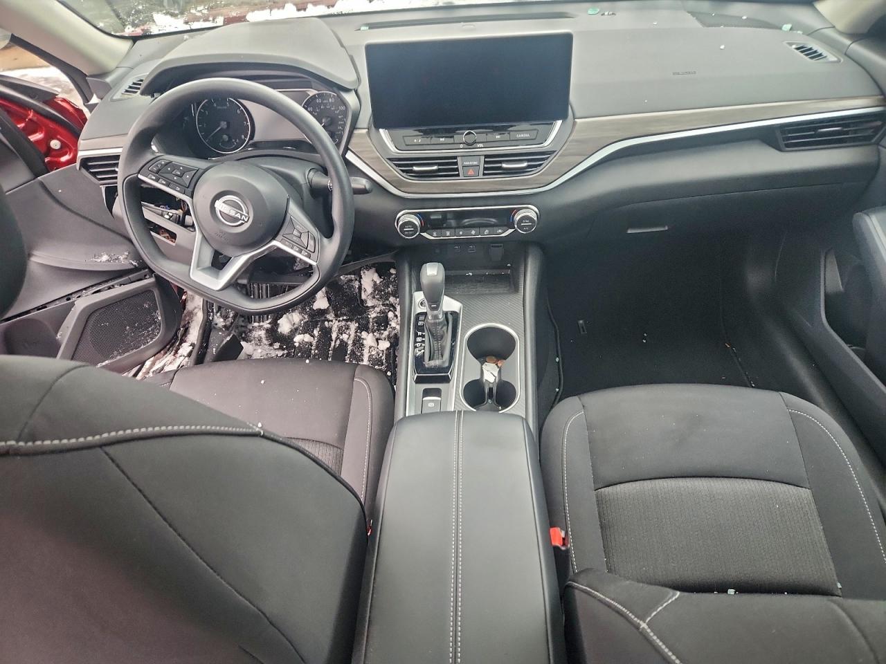 2025 NISSAN ALTIMA SV photo 8