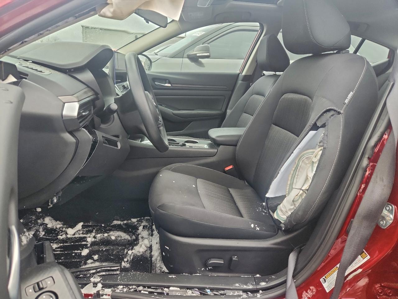 2025 NISSAN ALTIMA SV photo 7