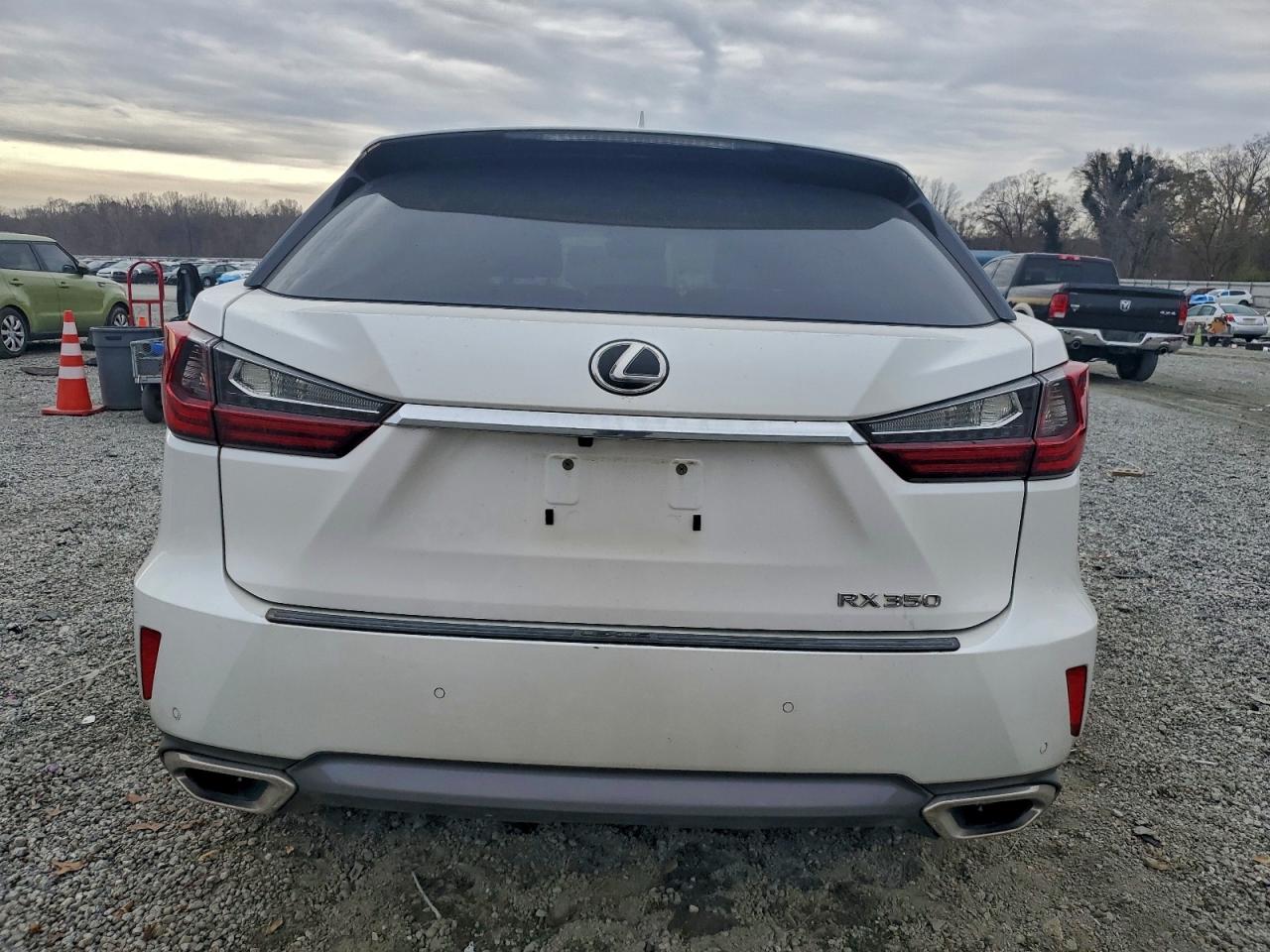 2017 LEXUS RX 350 BASE photo 6