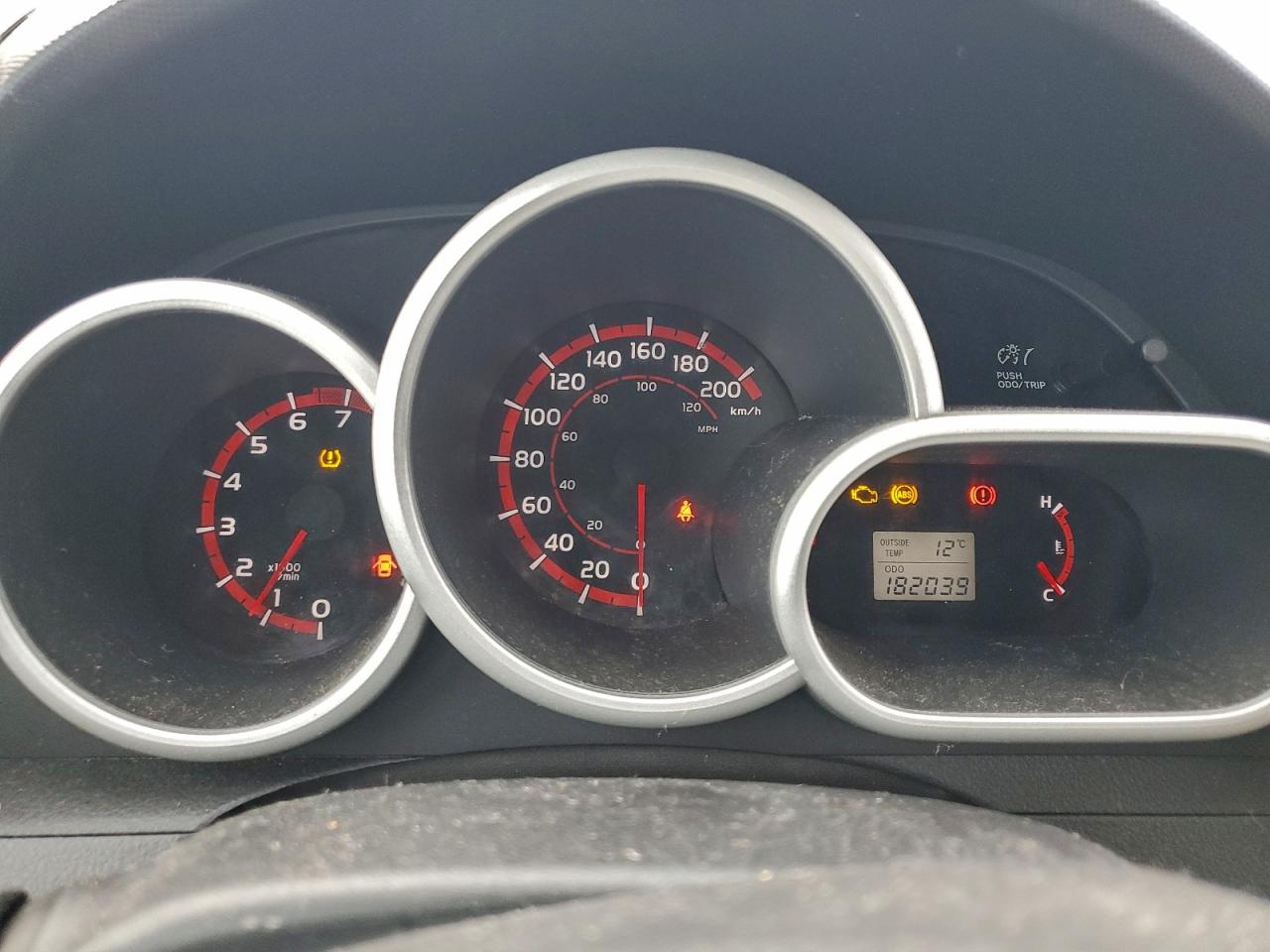 2010 TOYOTA COROLLA MATRIX photo 9