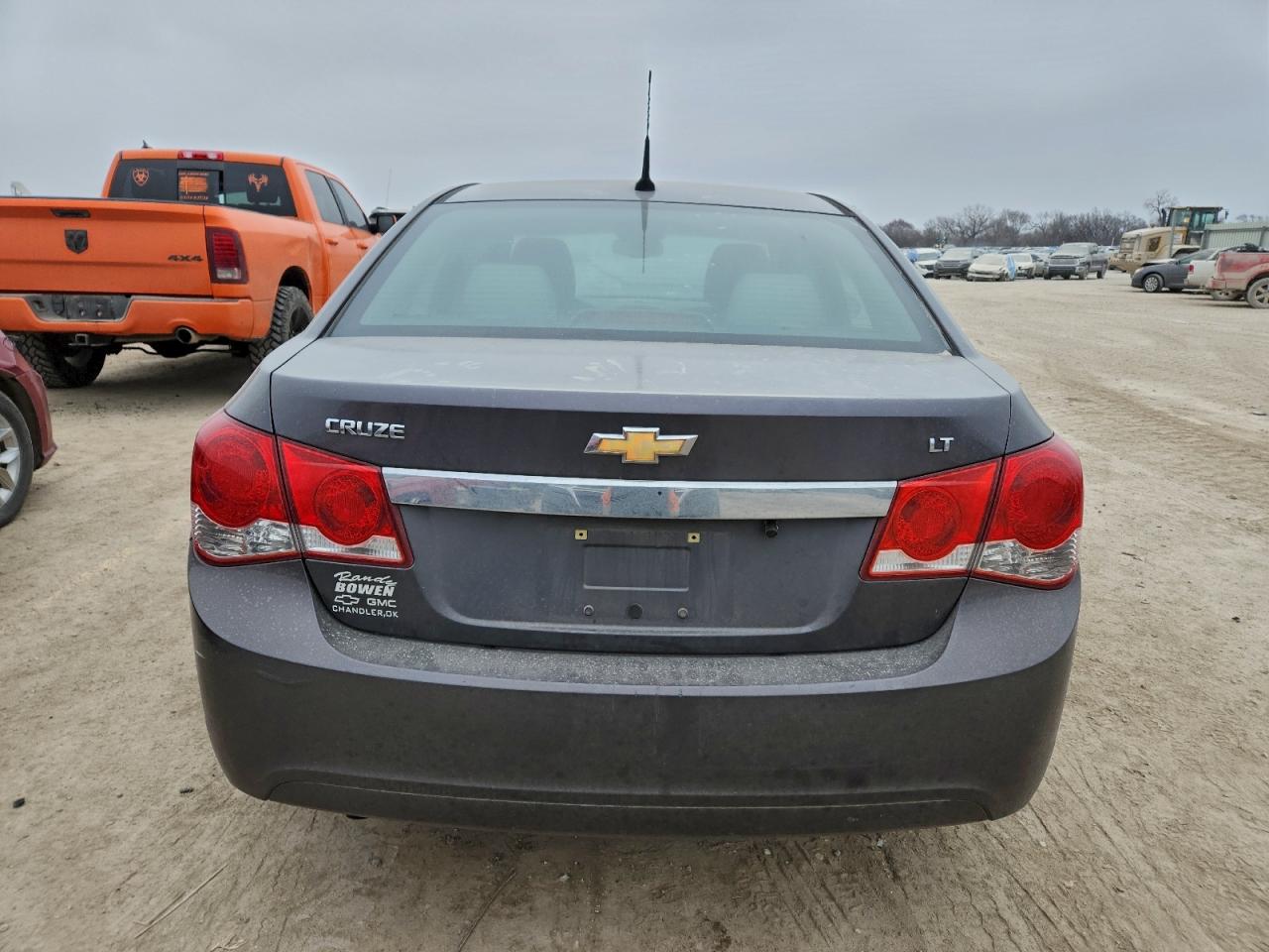 2011 CHEVROLET CRUZE LT photo 6