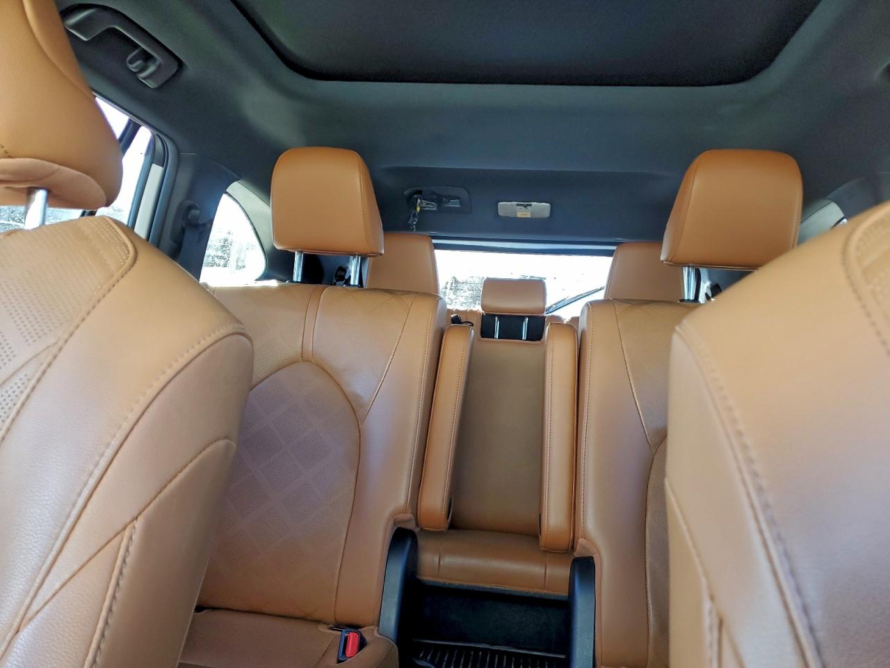 2020 TOYOTA HIGHLANDER PLATINUM photo 10