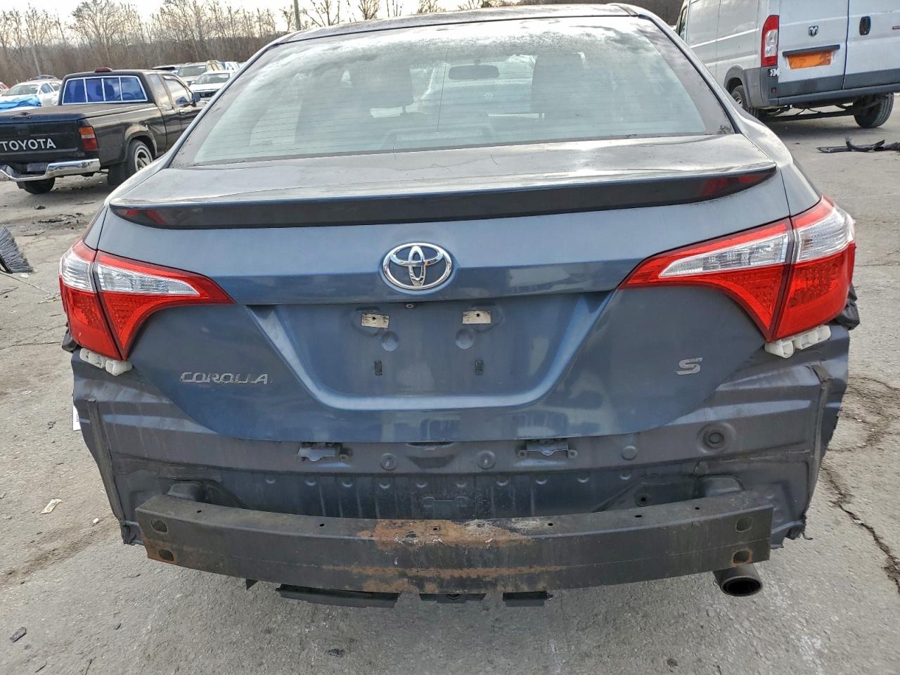 2014 TOYOTA COROLLA L photo 6