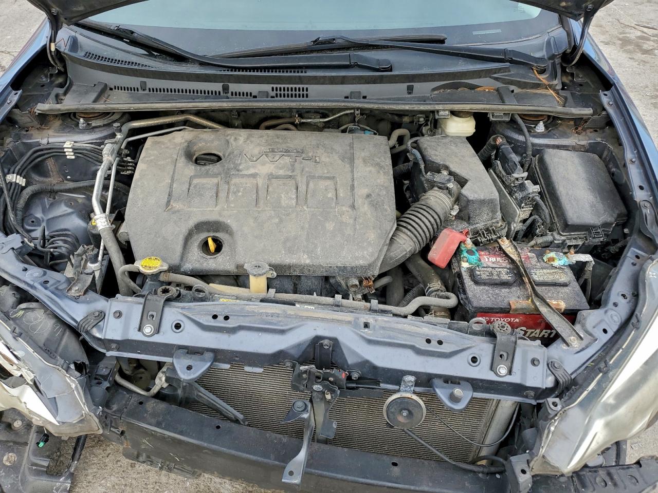 2014 TOYOTA COROLLA L photo 11