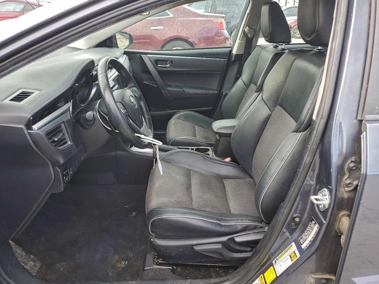 2014 TOYOTA COROLLA L photo 7
