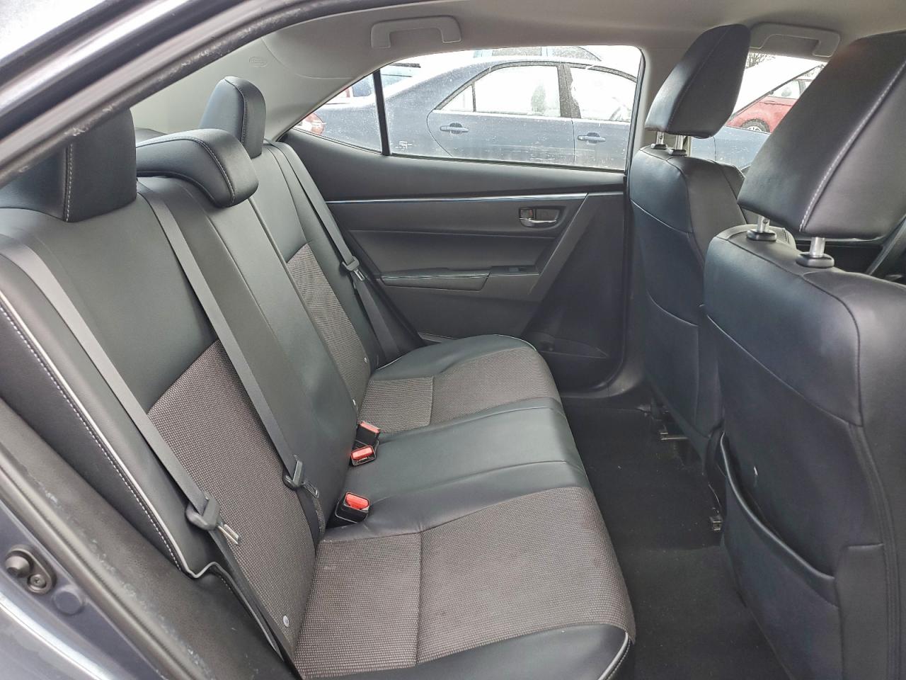 2014 TOYOTA COROLLA L photo 10