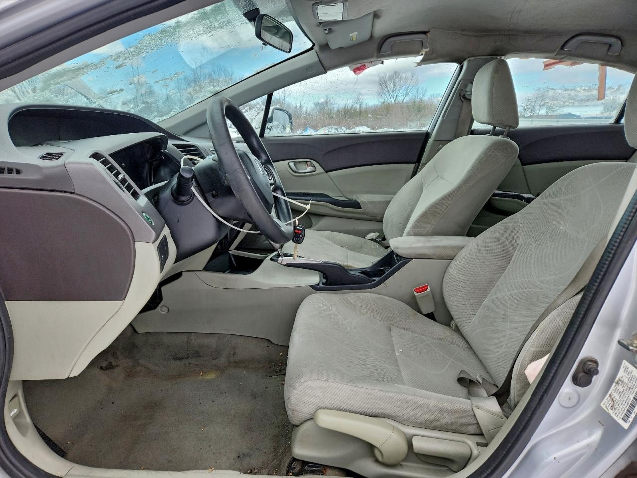 2012 HONDA CIVIC LX photo 7
