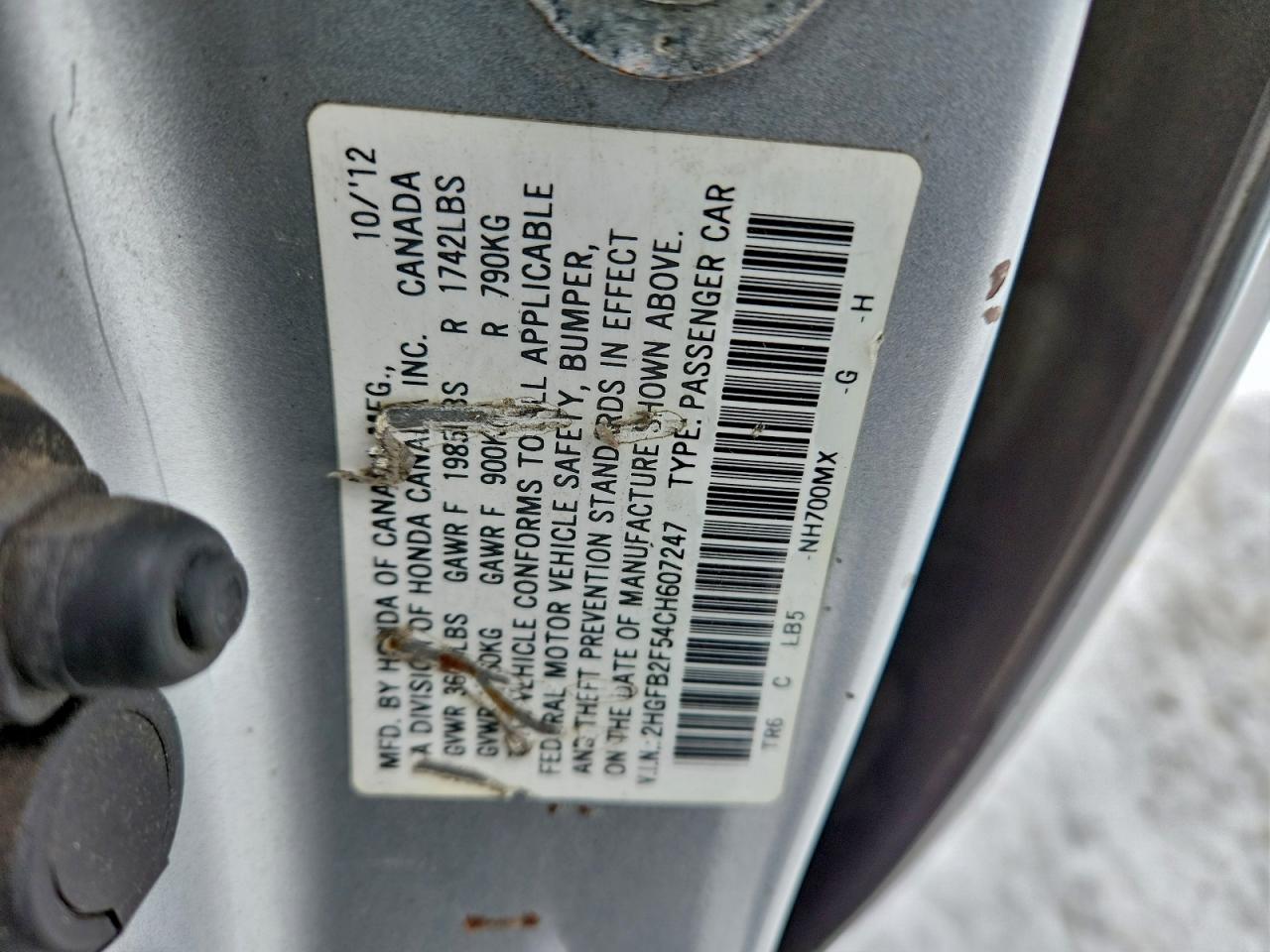 2012 HONDA CIVIC LX photo 12