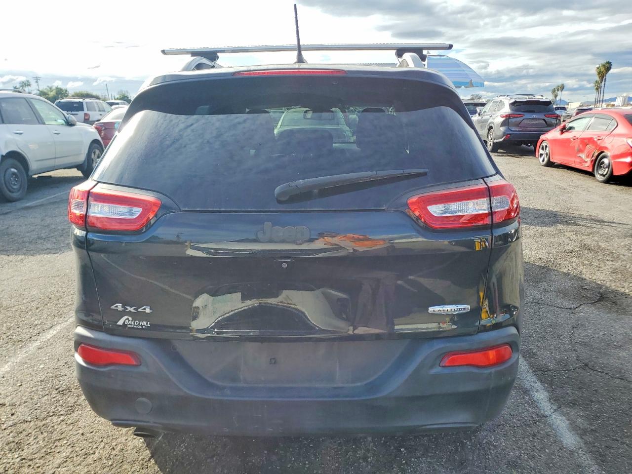 2015 JEEP CHEROKEE LATITUDE photo 6