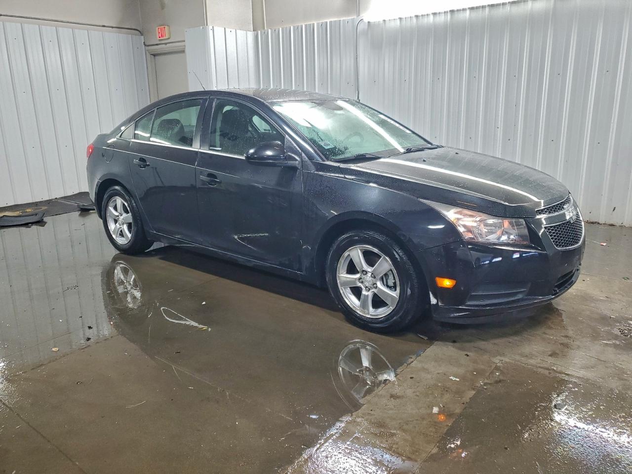 2013 CHEVROLET CRUZE LT photo 4