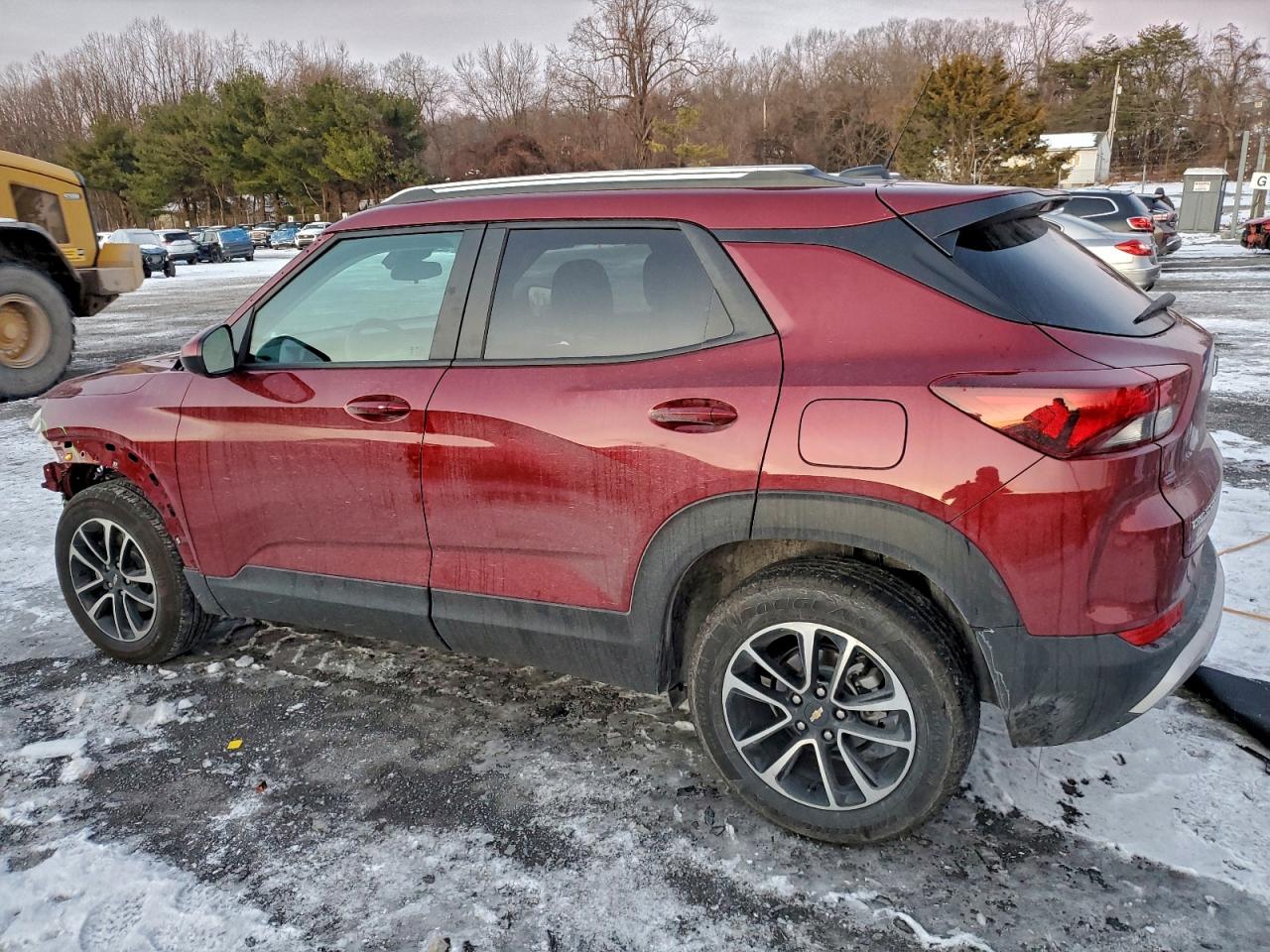 2025 CHEVROLET TRAILBLAZER LT photo 2