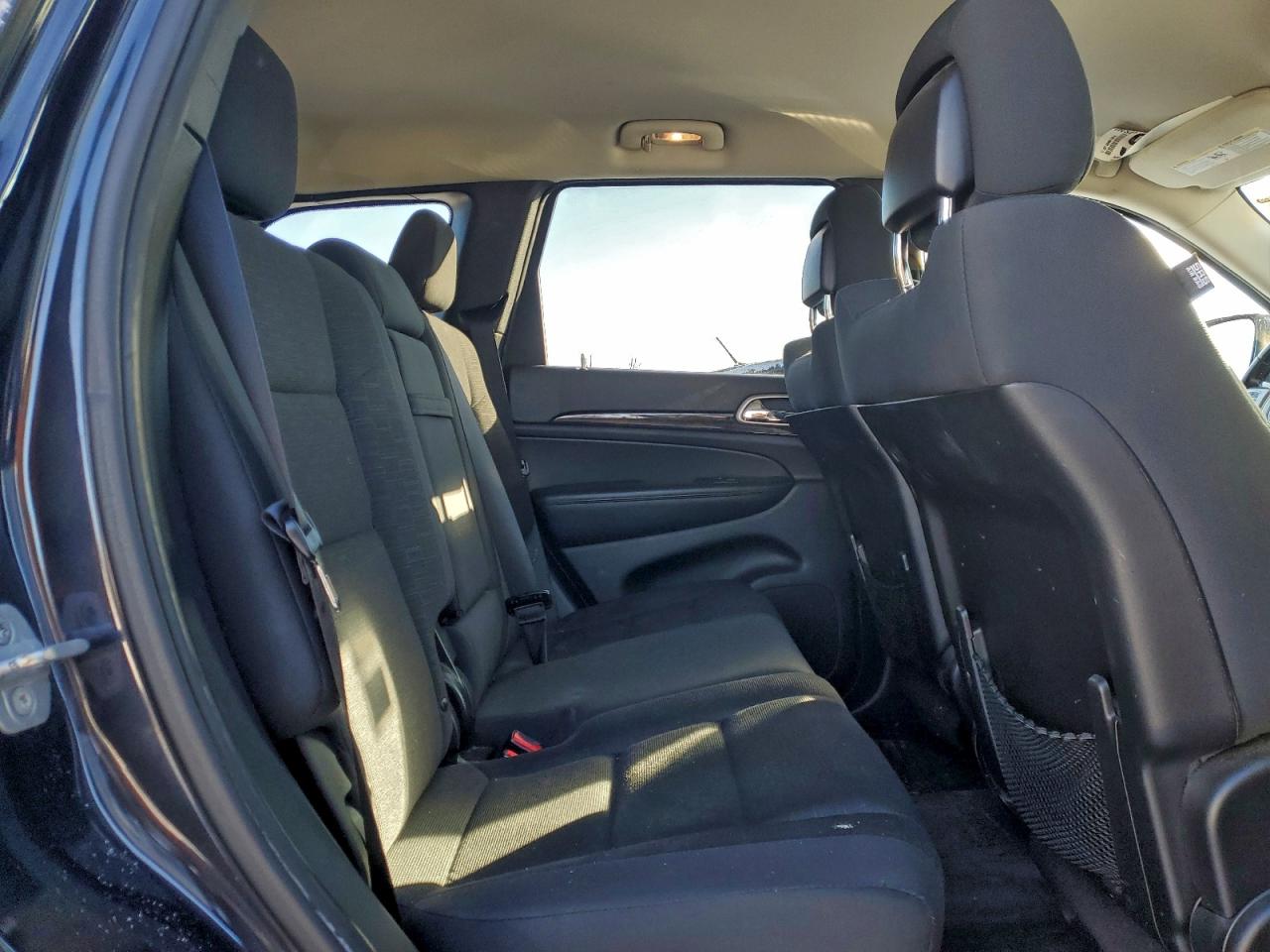 2012 JEEP GRAND CHEROKEE LAREDO photo 11