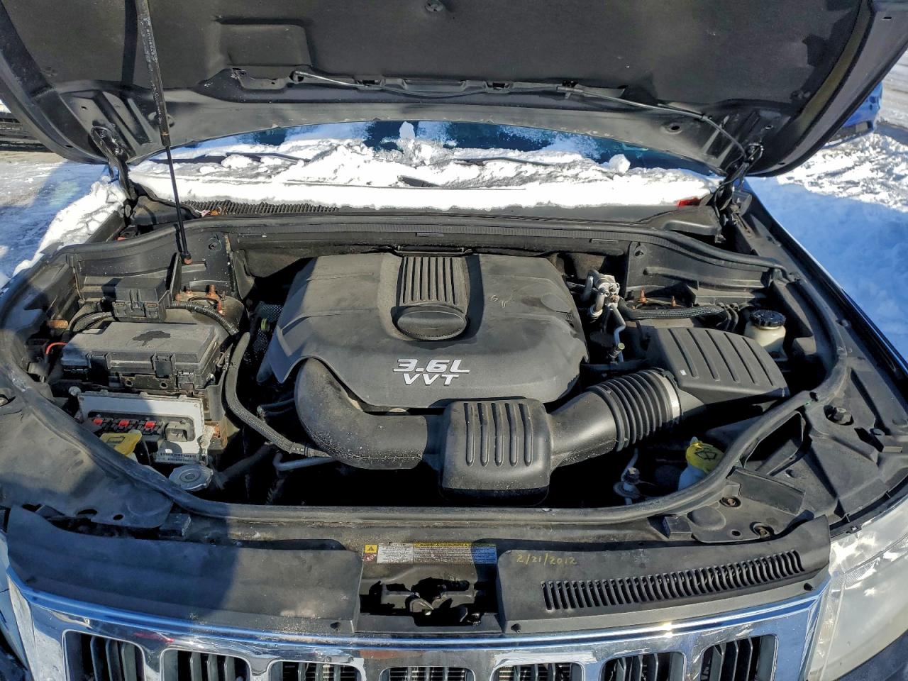 2012 JEEP GRAND CHEROKEE LAREDO photo 12