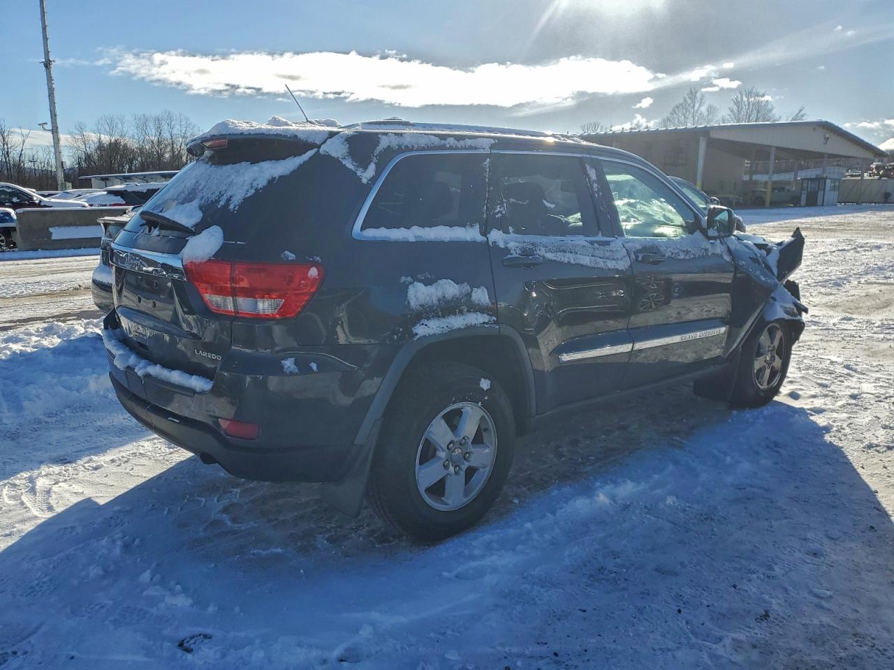 2012 JEEP GRAND CHEROKEE LAREDO photo 3