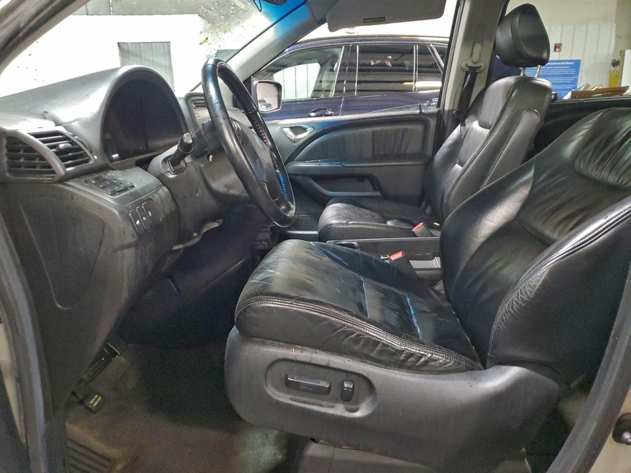2005 HONDA ODYSSEY TOURING photo 7