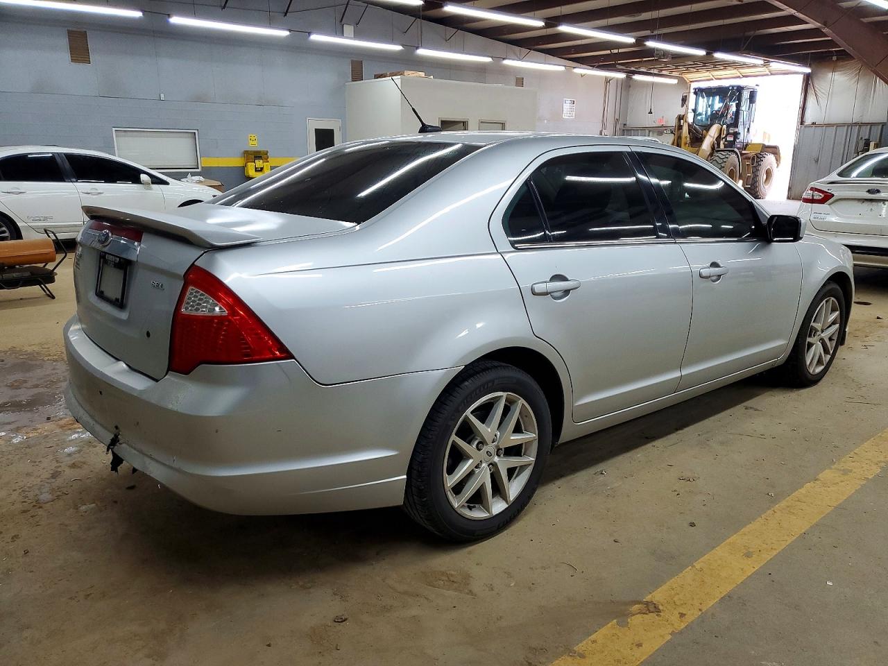 2011 FORD FUSION SEL photo 3