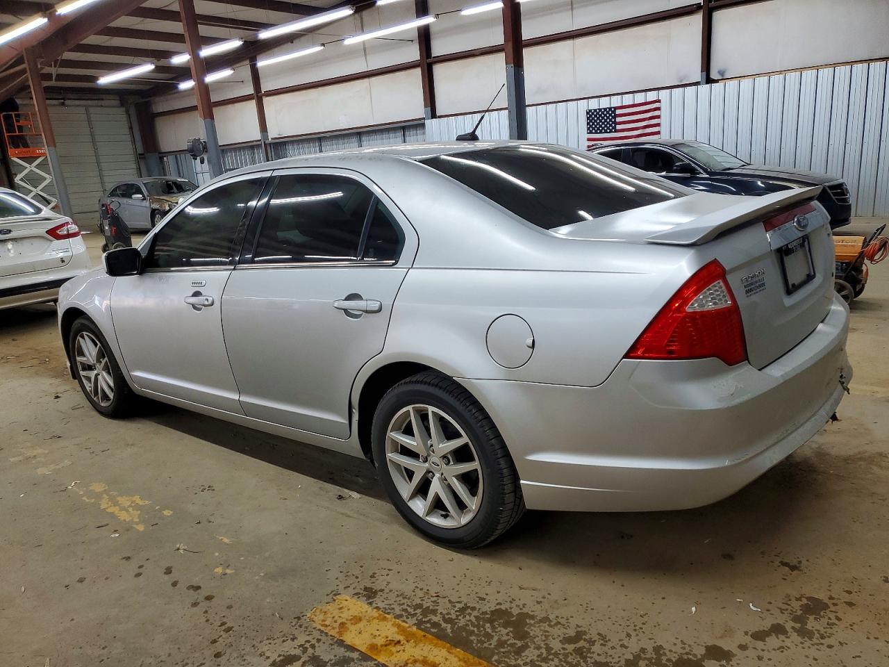 2011 FORD FUSION SEL photo 2