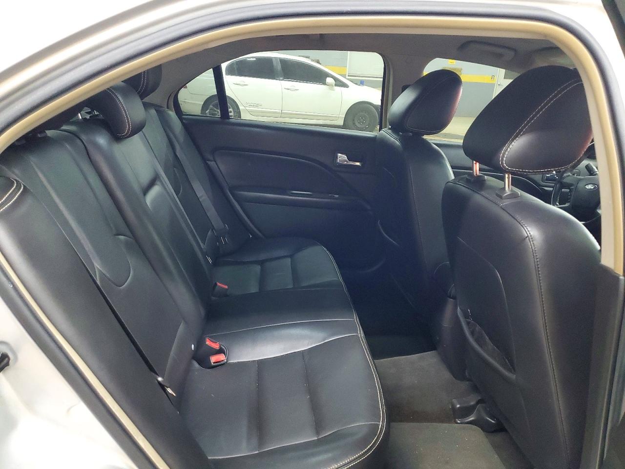 2011 FORD FUSION SEL photo 10